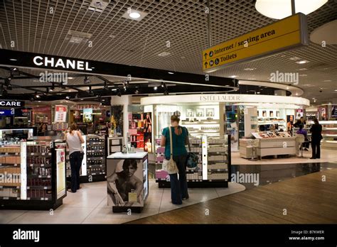 buying chanel at heathrow airport|chanel heathrow terminal 3 phone number.